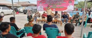 Wabup Rendi Serahkan Bantuan Sektor Perikanan untuk Nelayan Muara Badak