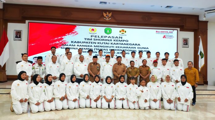 Puluhan atlet Shironji Kempo Kukar yang akan berlaga di Shironji Kempo World International Study Session, Jepang.