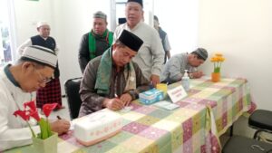 Pos Kesehatan Resmi Hadir di Masjid Agung Tenggarong, Camat: Langkah Strategis Dekatkan Layanan ke Warga