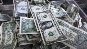 Dominasi Dolar AS Melemah, Yen dan Euro Jadi Safe Haven Baru