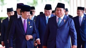 Presiden Prabowo Disambut Hangat Sultan Brunei, Tegaskan Hubungan RI-Brunei sebagai Persaudaraan