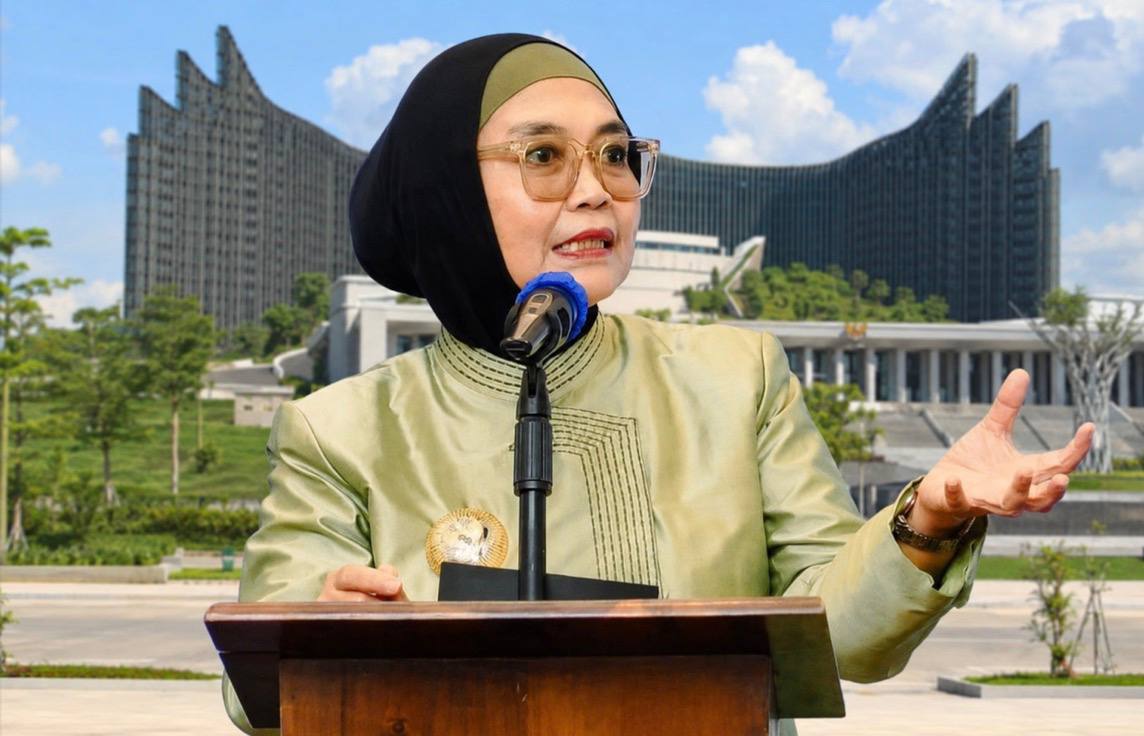 Walikota Bontang berbicara di depan latar IKN untuk berita industri fatty amine Bontang