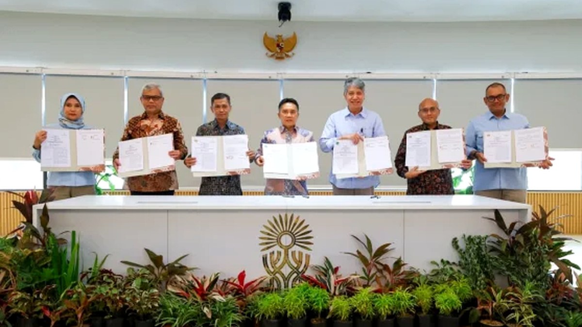 Penandatanganan kolaborasi Otorita IKN dengan empat perguruan tinggi untuk penguatan SDM, riset, dan inovasi pembangunan Nusantara.