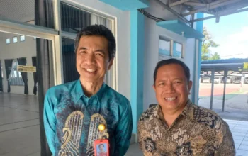 Kabid LLAJ Dishub Kaltim Heru Sentosa menjelaskan rencana induk perkeretaapian Kaltim untuk konektivitas APT Pranoto dan IKN